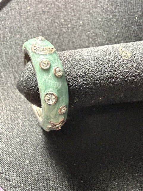 Mint green enamel rhinestone starfish ring size 8 - front view