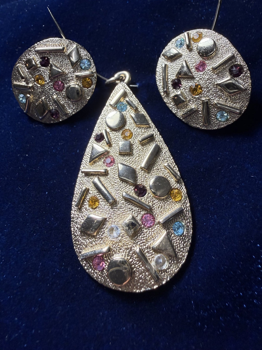 Sarah Coventry Multicolor Rhinestone Teardrop Pendant & Clip Earring Set