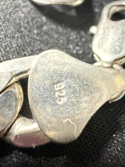 925 sterling silver hallmark stamp close-up