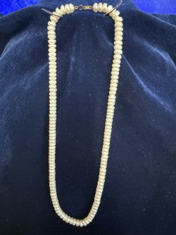 10K gold MP maker's mark clasp close-up