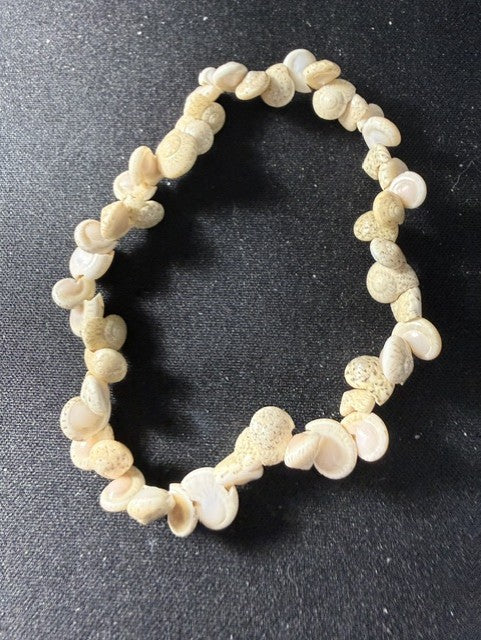 Vintage whole snail shell stretch bracelet, second view
