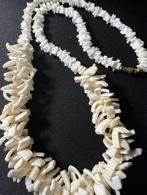 Vintage Graduated White Shell Chip Necklace — Natural Bib Effect, Screw Clasp, 24", Early 1980s