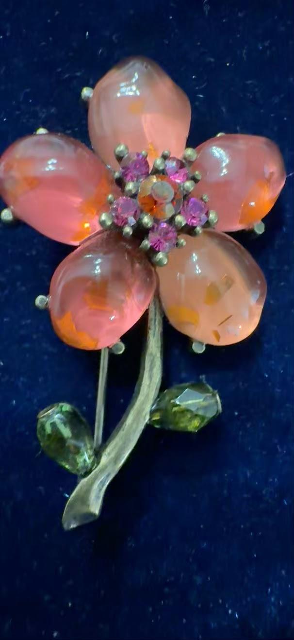 Vintage peach lucite flower brooch front view